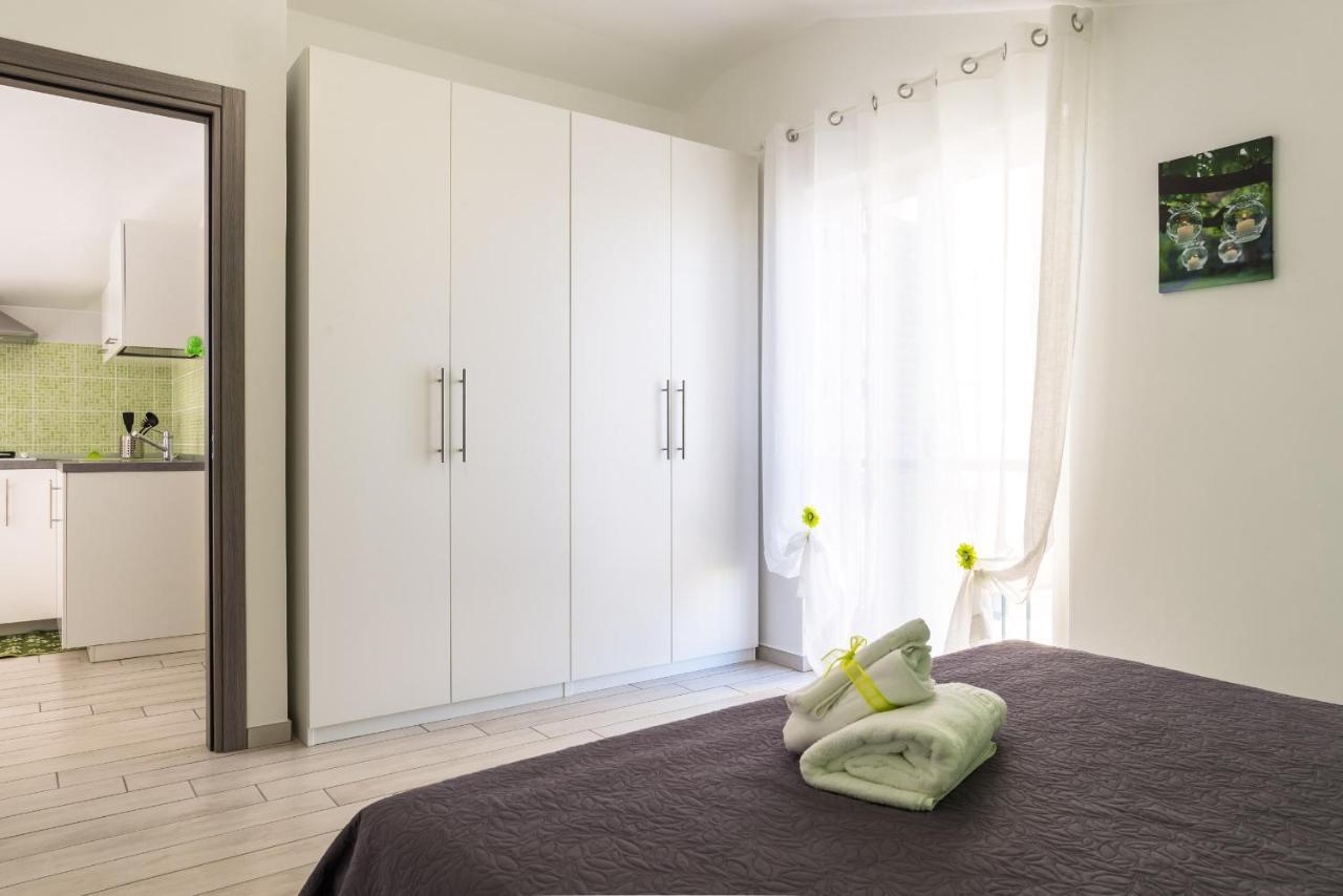Residence Rossomelograno Agropoli Exteriör bild