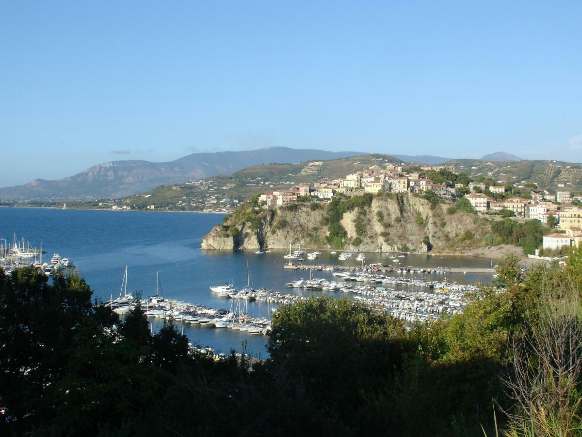 Residence Rossomelograno Agropoli Exteriör bild